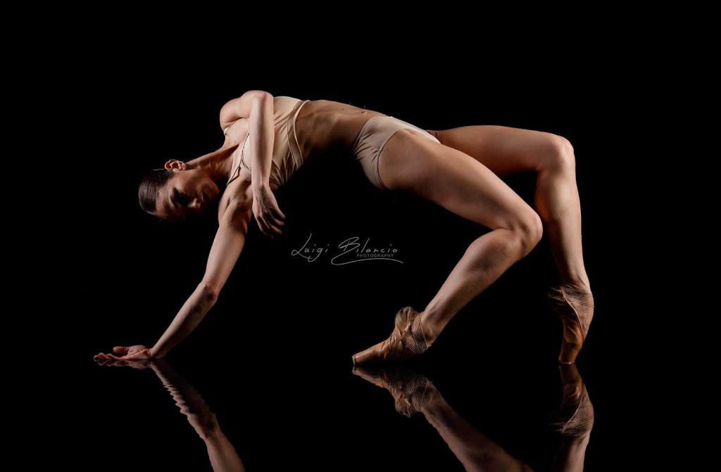 Luisa Ielluzzi, Ballerina del teatro San Carlo di Napoli, fotografata da Luigi Bilancio