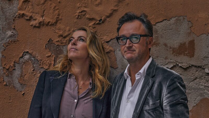 Claudia Gerini e Mauro Gioia rendono omaggio a Pasolini